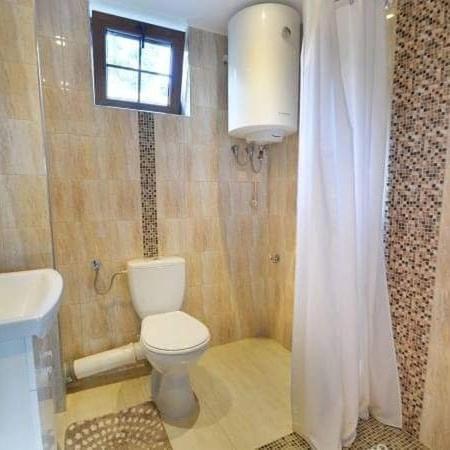 Domki Caloroczne Domkowstwo Bobrka Room photo